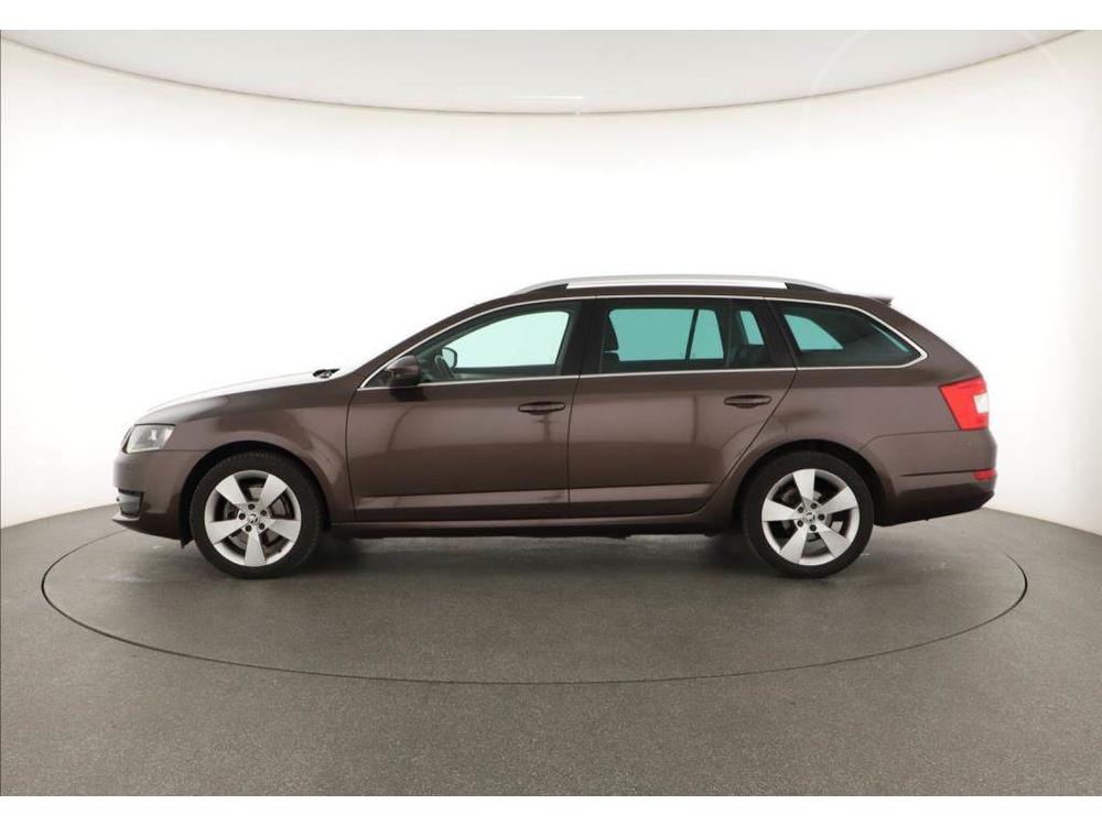 koda Octavia 1.4 TSI, Elegance, Serv.kniha