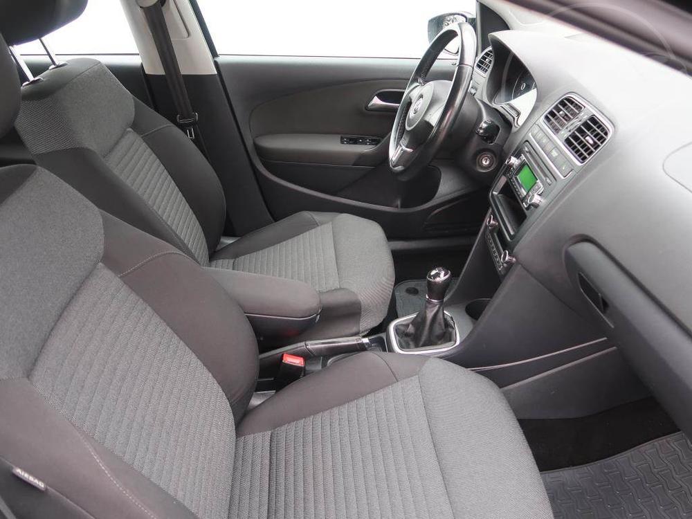 Volkswagen Polo 1.2 TDI, Automatick klima