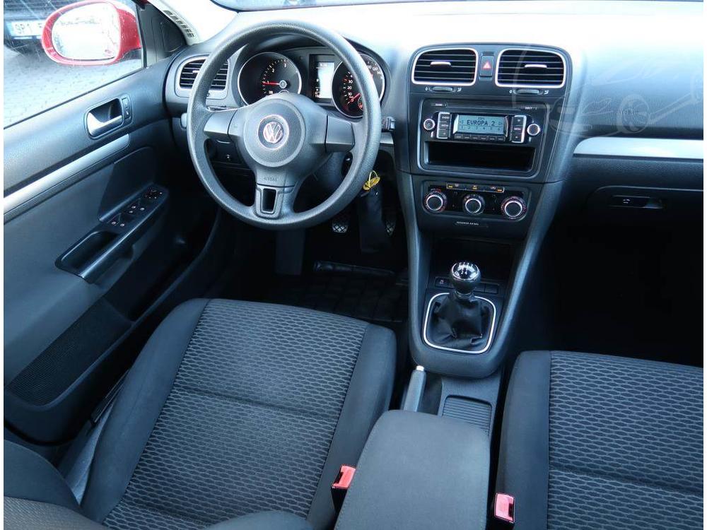 Volkswagen Golf 1.6 TDI, NOV CENA, Klima