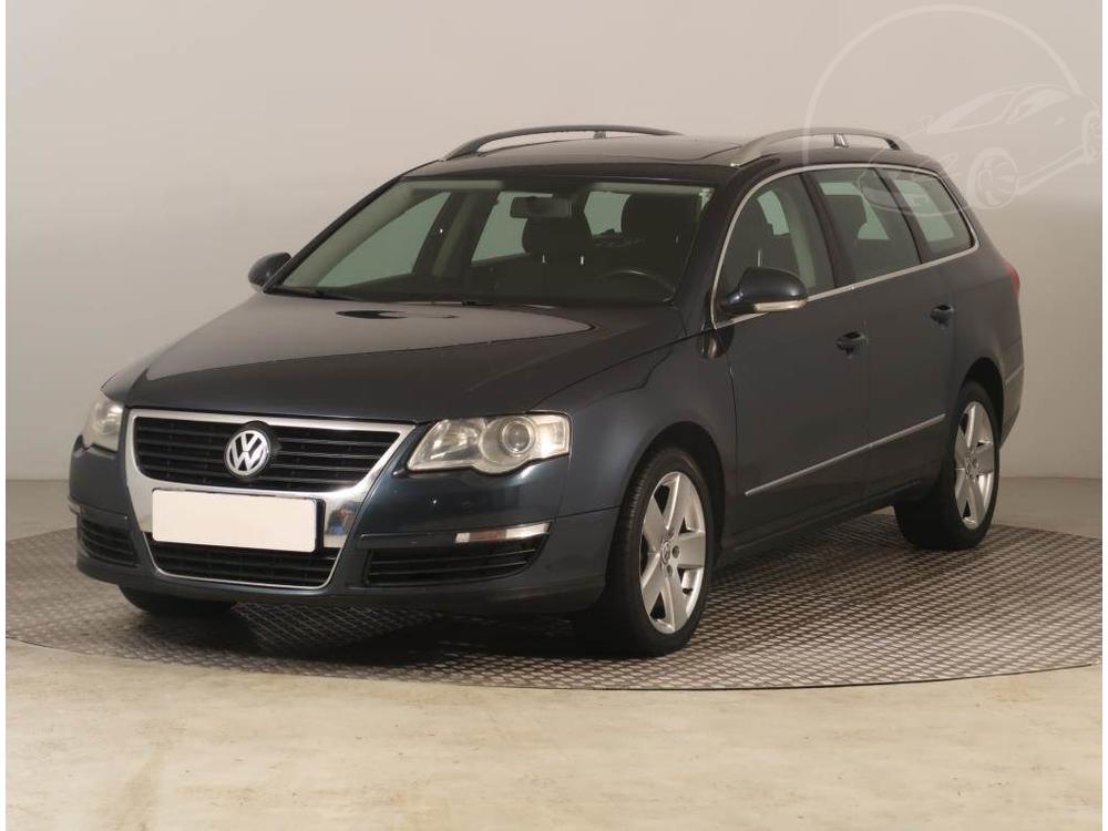 Volkswagen Passat 2.0 TDI, Automat, R,2.maj