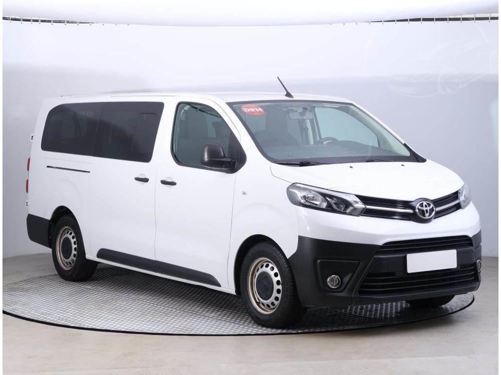 Prodm Toyota ProAce 2.0 D-4D, Bus, 9Mst, Klima