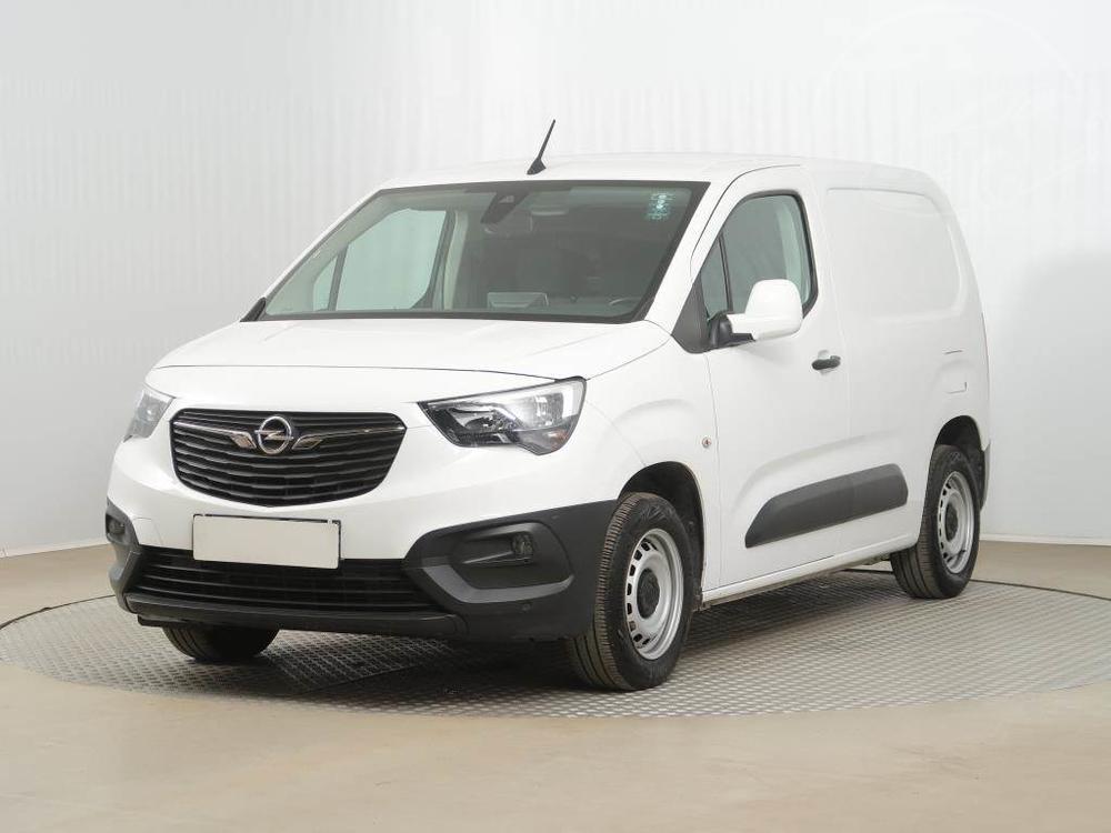 Opel Combo 1.5 CDTI, 3Msta, Klima