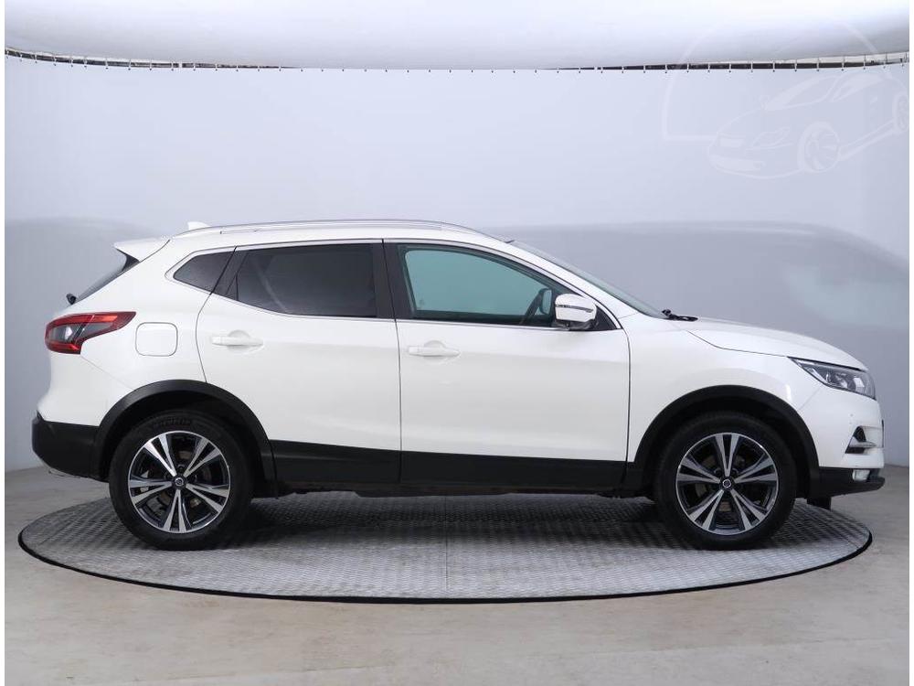 Nissan Qashqai 1.6 DIG-T, N-Connecta, Navi