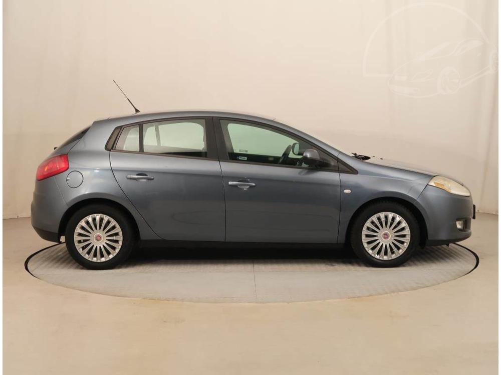 Fiat Bravo 1.4 T-Jet, R,2.maj, rezervace