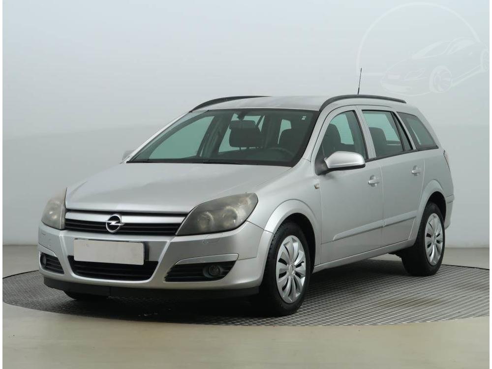 Opel Astra 1.7 CDTI, rezervace