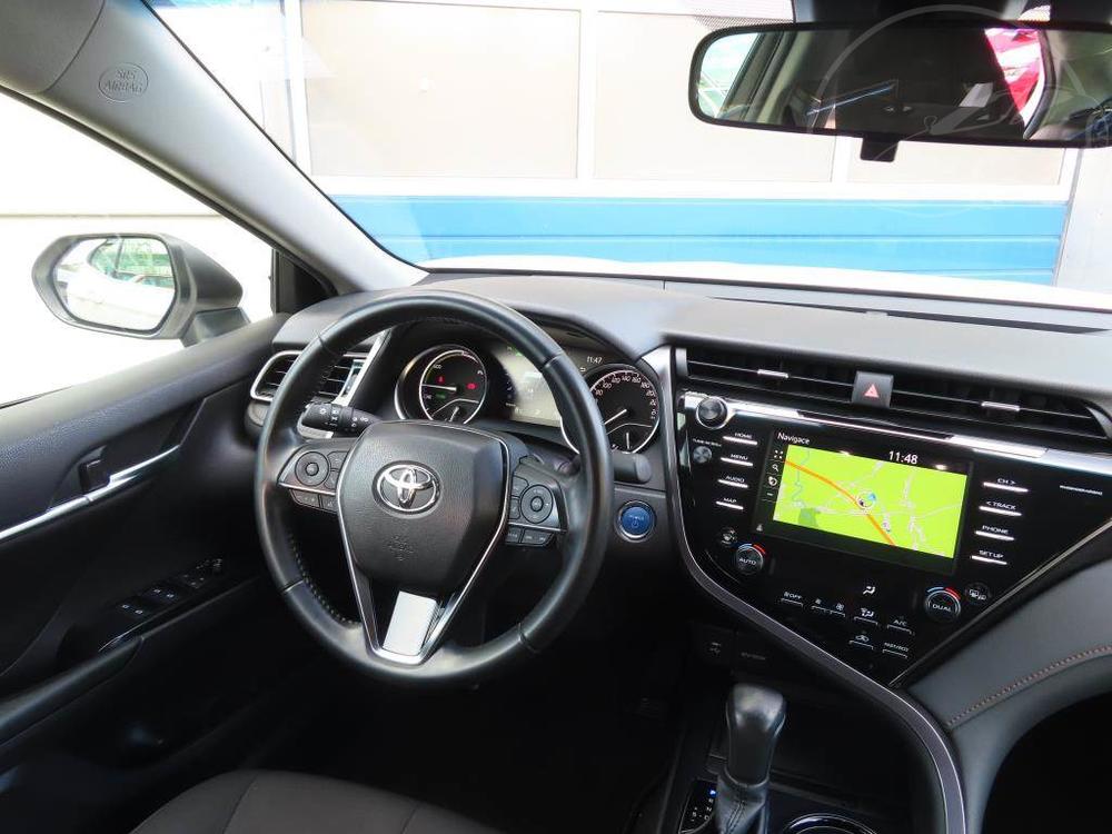 Toyota Camry 2.5 Hybrid, Automat, R,1.maj