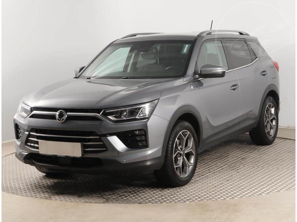 SsangYong Korando 1.5 T-GDI, Automat, Serv.kniha