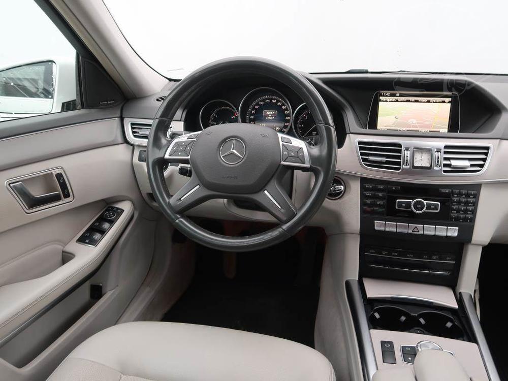 Mercedes-Benz E 220 220 CDI, Automat, Ke, Navi