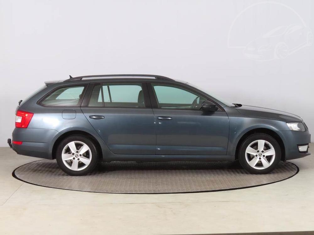 koda Octavia 1.6 TDI, Serv.kniha