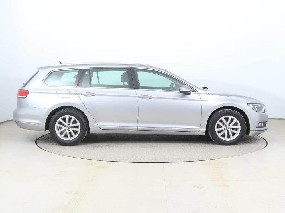 Volkswagen Passat 1.6 TDI, Comfortline, Automat