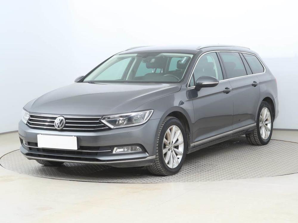 Volkswagen Passat 1.6 TDI, Highline, Ke, Navi