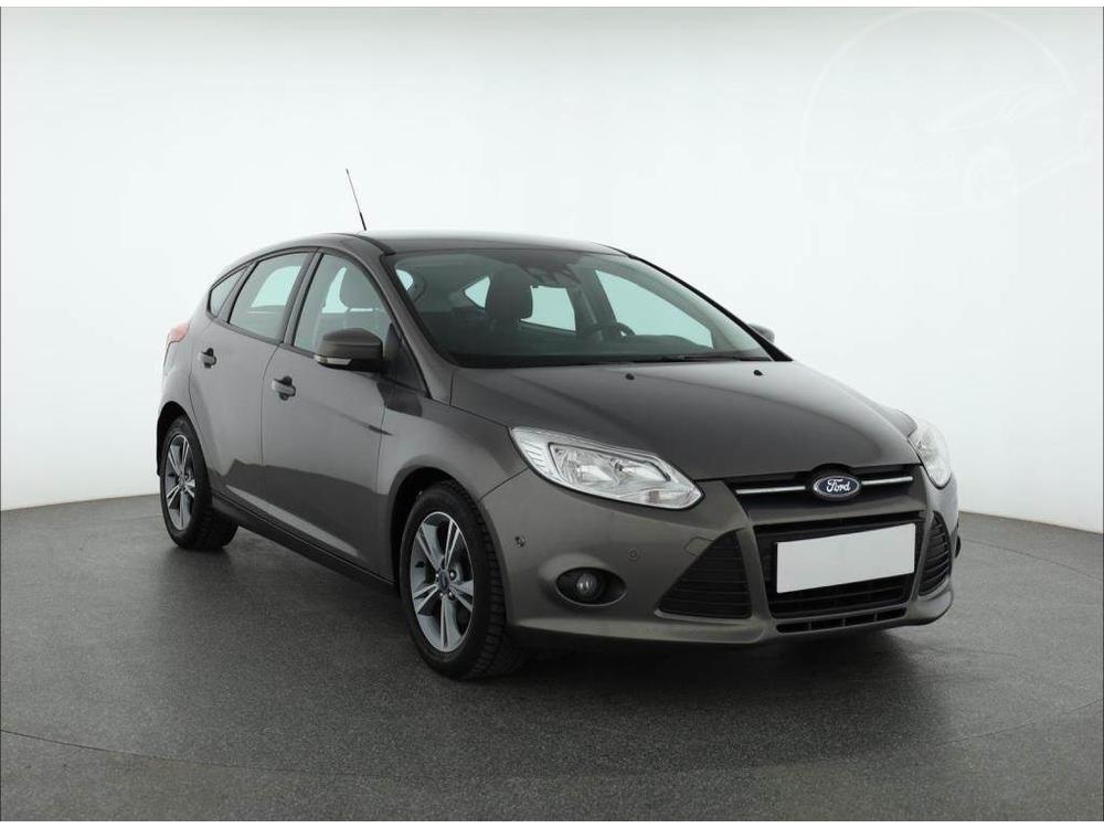 Prodm Ford Focus 1.0 EcoBoost, Navi, Klima