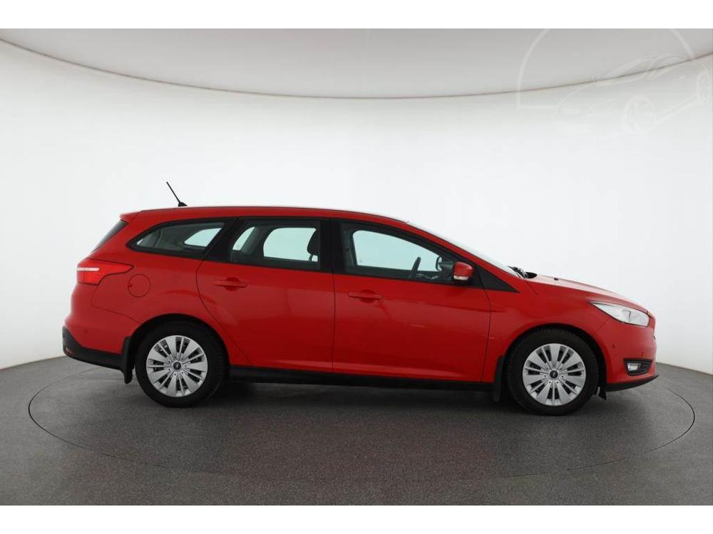 Ford Focus 1.5 TDCi, Adventure, Klima