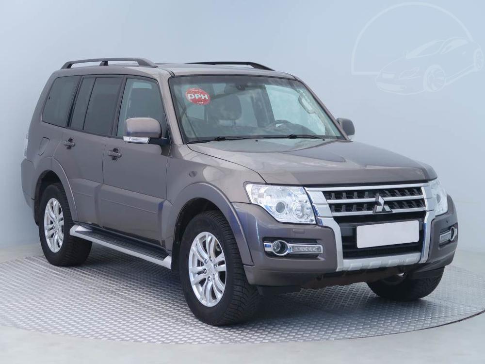 Prodm Mitsubishi Pajero 3.2 DI-D, 4X4, Automat