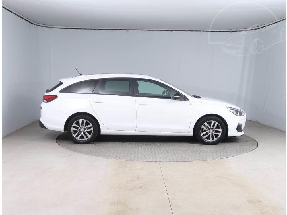 Hyundai i30 1.6 CRDi, Automat, R,1.maj