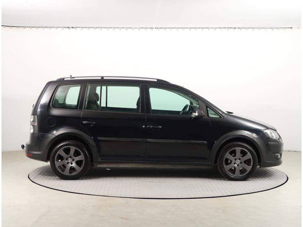 Volkswagen Touran 2.0 TDI, Cross, Automat