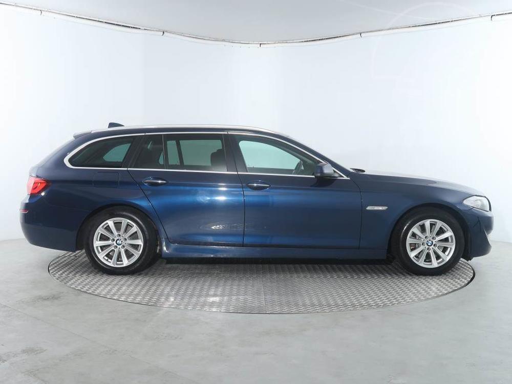 BMW 525 525d, Automat, Serv.kniha