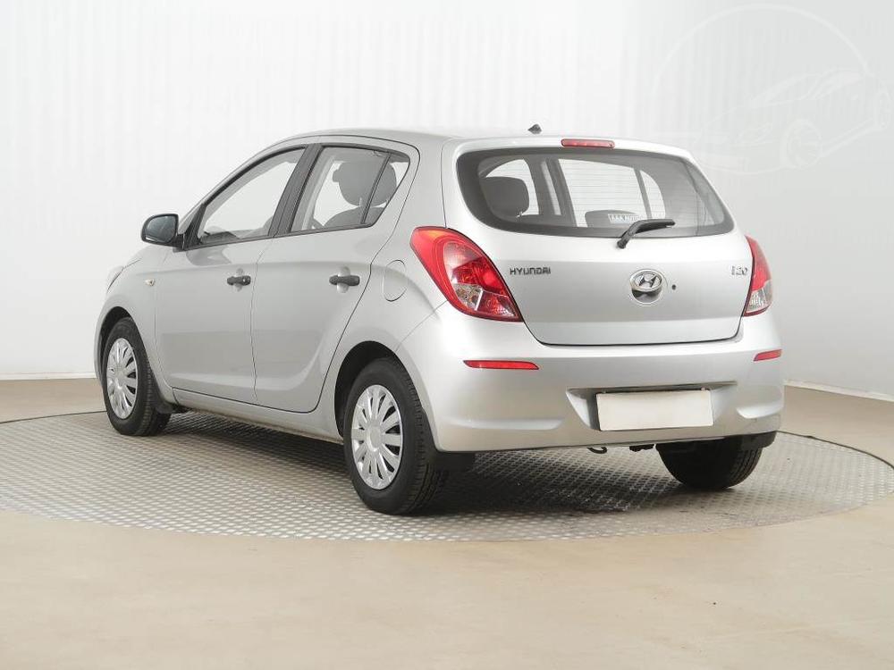 Hyundai i20 1.2, R,2.maj, Serv.kniha