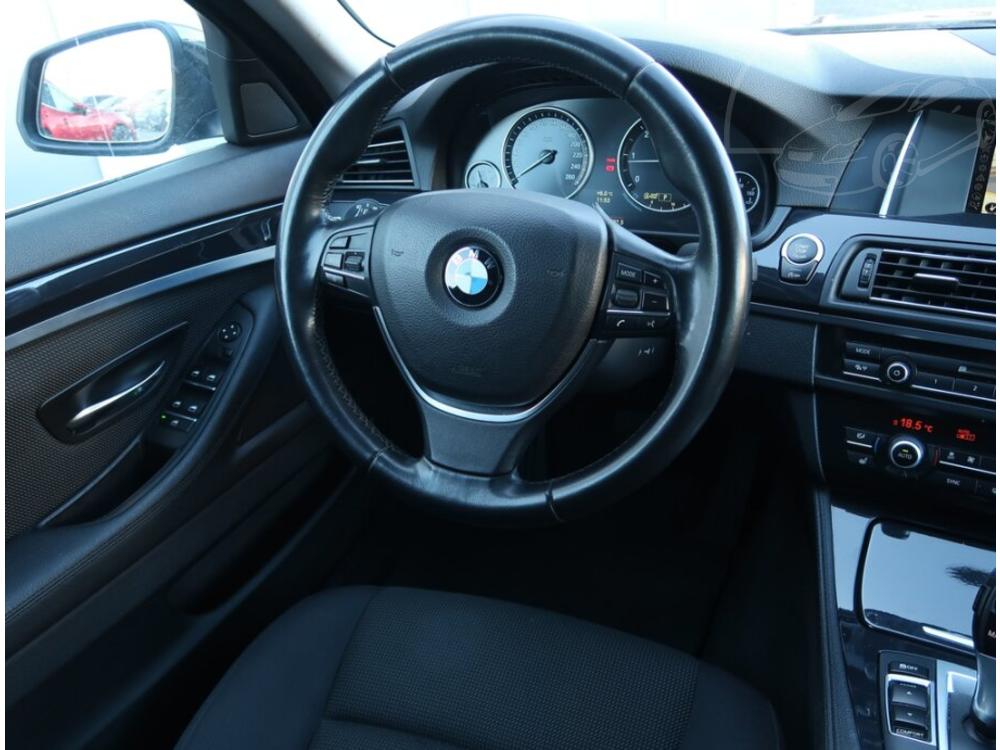 BMW 520 520d, Automat, Navi