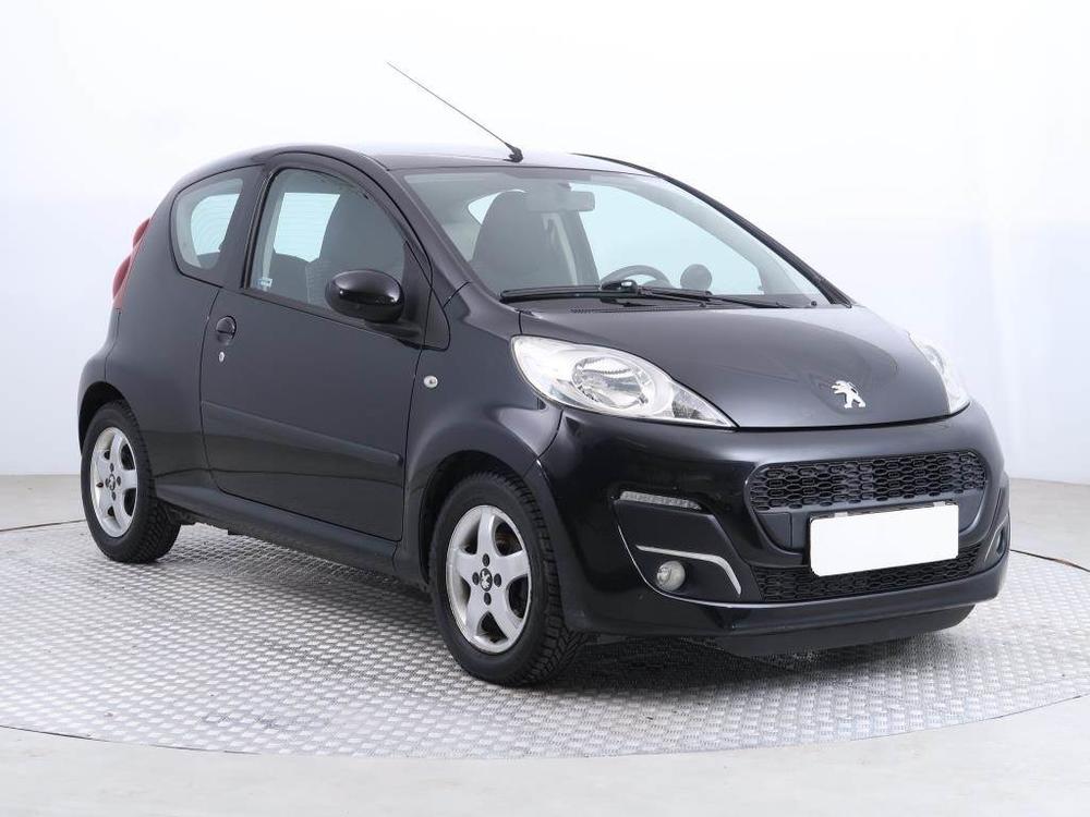 Prodm Peugeot 107 1.0, R,2.maj, Klima, El. okna