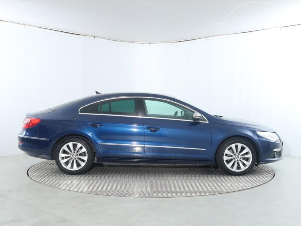 Volkswagen Passat 2.0 TDI, Xenony