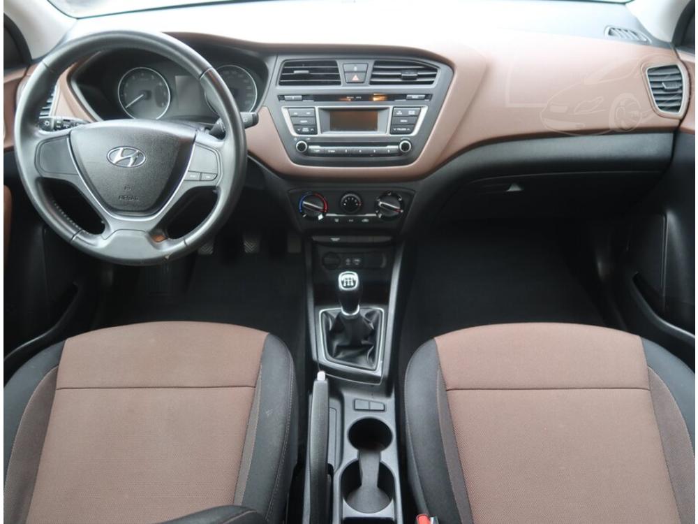 Hyundai i20 1.2, Serv.kniha, Klima