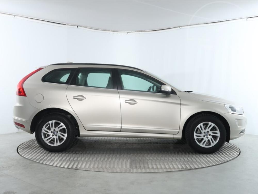 Volvo XC60 D4, 4X4, Automat, Navi