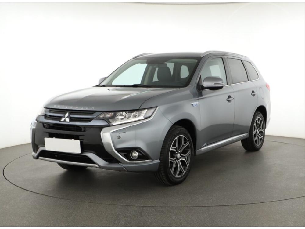 Mitsubishi Outlander 2.0 PHEV, 4X4, Automat