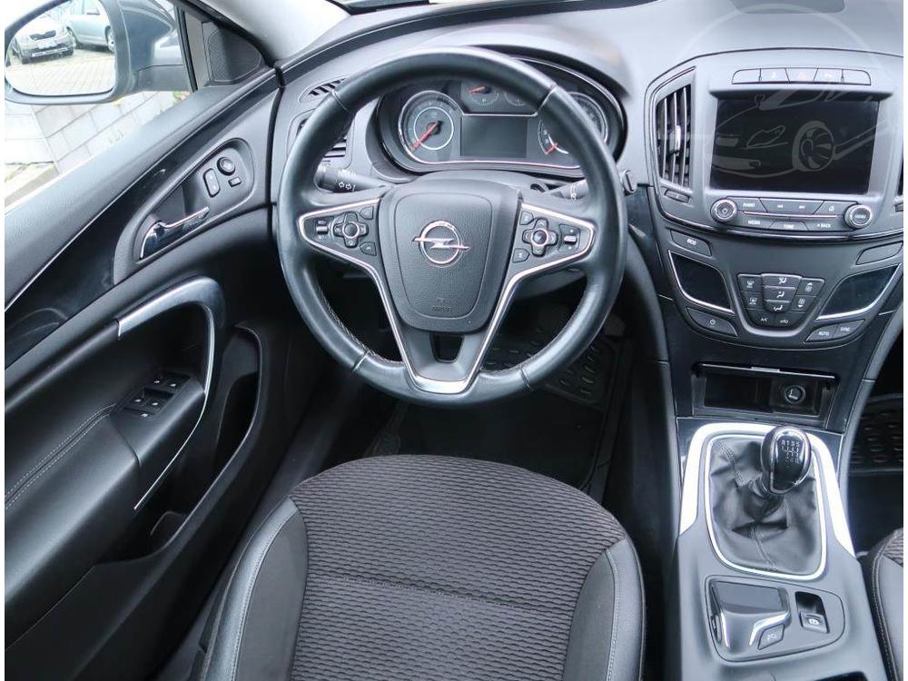 Opel Insignia 2.0 CDTI, NOV CENA, Navi