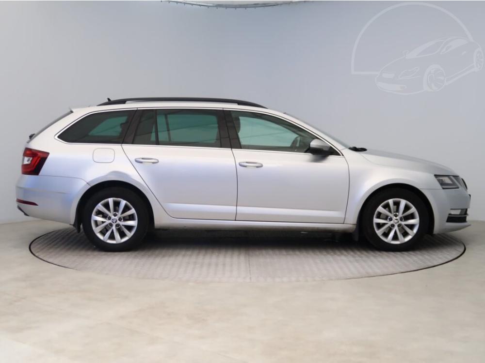 koda Octavia 2.0 TDI, NOV CENA, R,1.maj