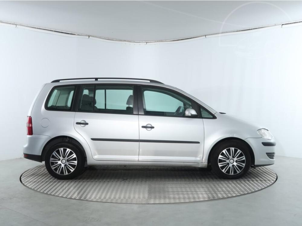 Volkswagen Touran 1.9 TDI, Trendline, NOV CENA