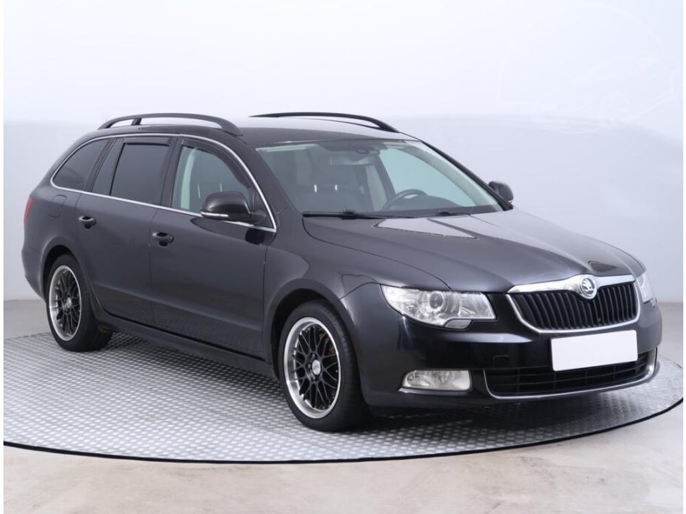 Prodm koda Superb 1.6 TDI, Automatick klima