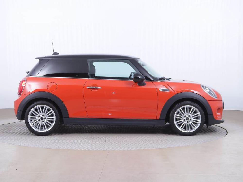 Mini One Cooper D, Automat, R,2.maj