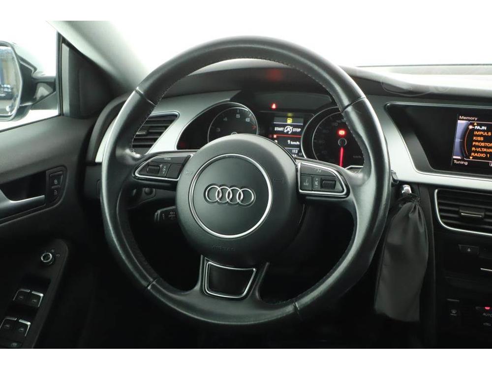 Audi A5 1.8 TFSI, NOV CENA, Navi