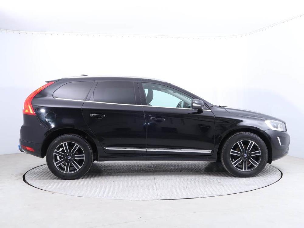 Volvo XC60 D4, Serv.kniha, Ke, Navi