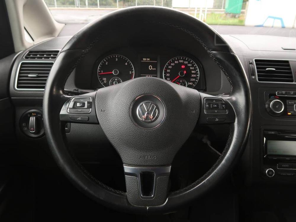 Volkswagen Touran 2.0 TDI, Automatick klima