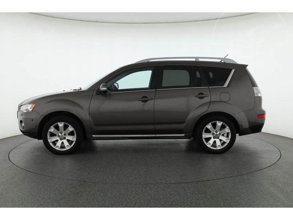 Mitsubishi Outlander 2.2 DI-D, 4X4, Automat