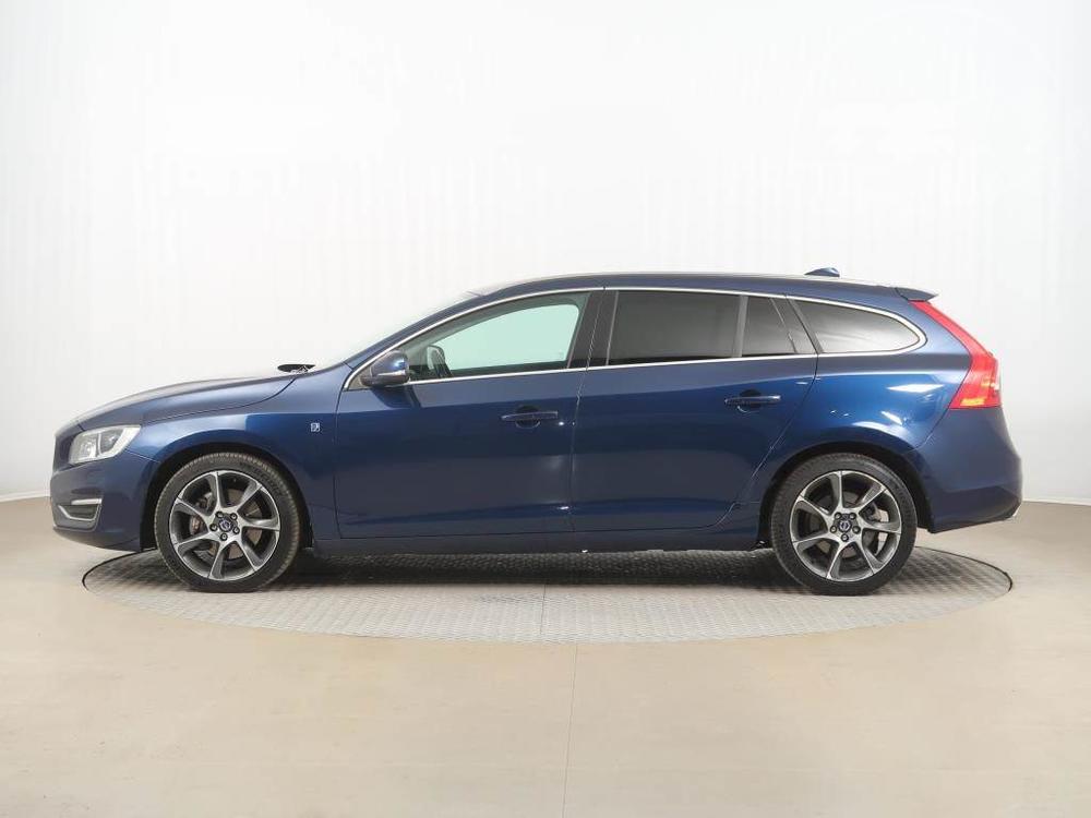 Volvo V60 D4 2.4 AWD, 4X4, Automat, R