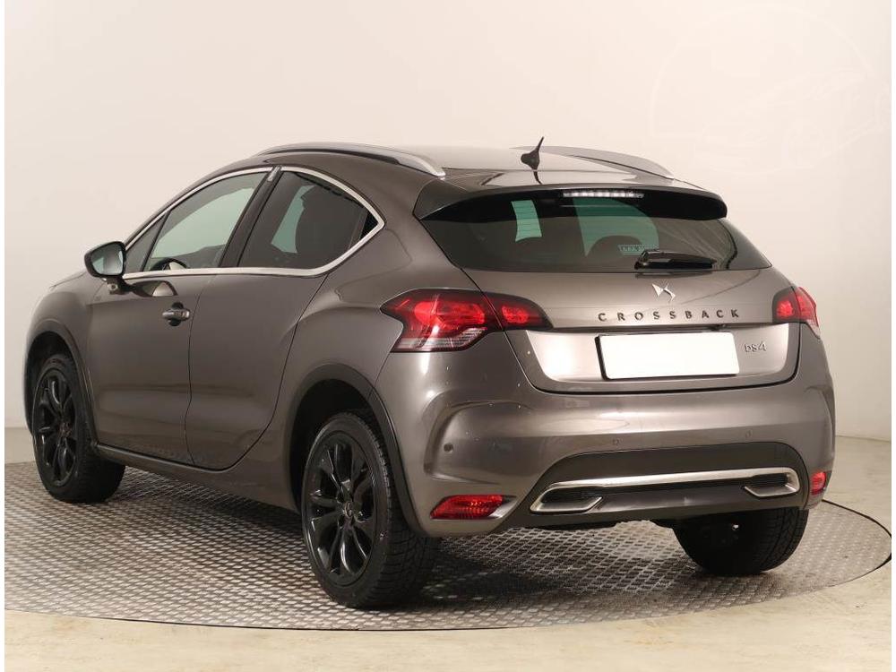 DS Automobiles DS 4 Crossback 1.6 BlueHDi, Ke, Navi