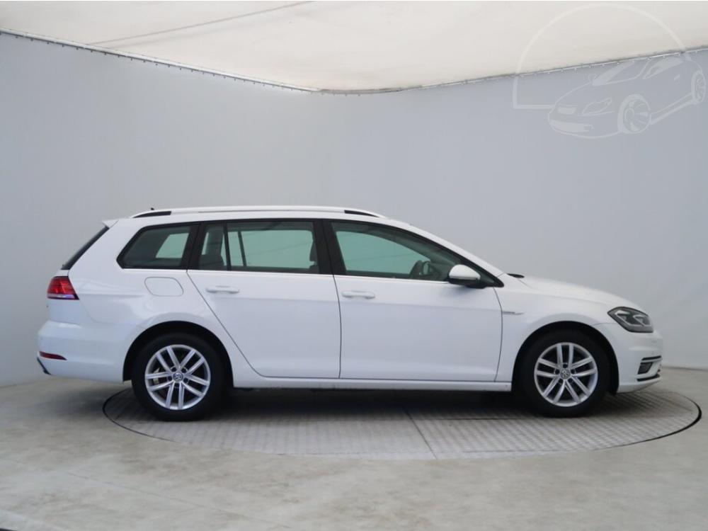 Volkswagen Golf 1.5 TGI CNG, Automat, R,1.maj