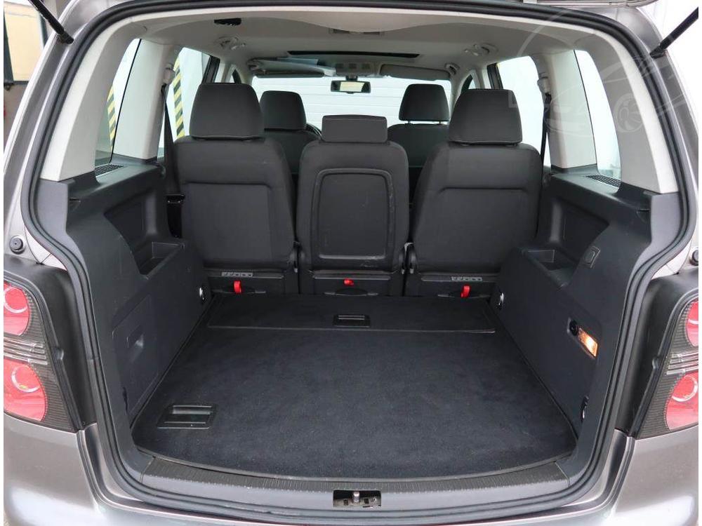 Volkswagen Touran 1.4 TSI, NOV CENA, Automat