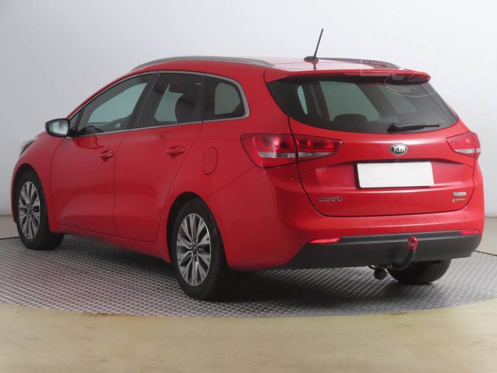 Kia Ceed 1.6 i, NOV CENA, Serv.kniha