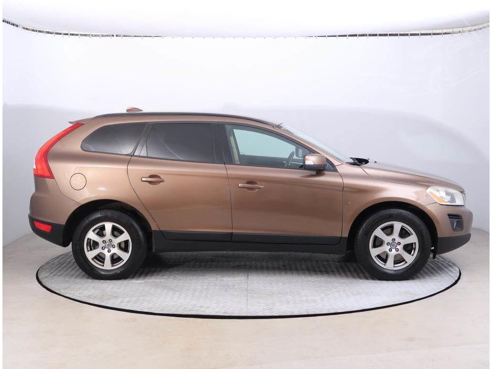 Volvo XC60 2.4 D, 4X4, R,2.maj