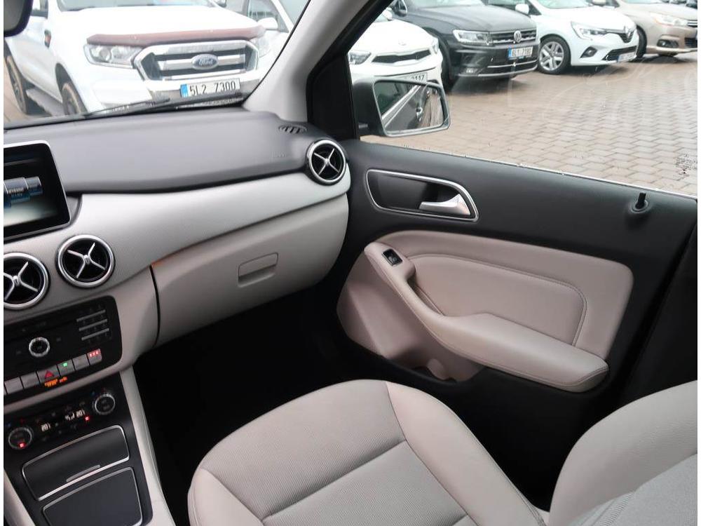 Mercedes-Benz B 180 180 CDI, Automat, R,1.maj