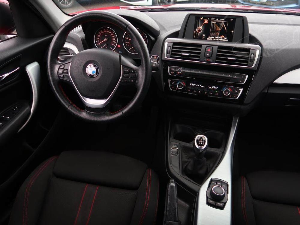 BMW 116 116i, Sport Line, Serv.kniha