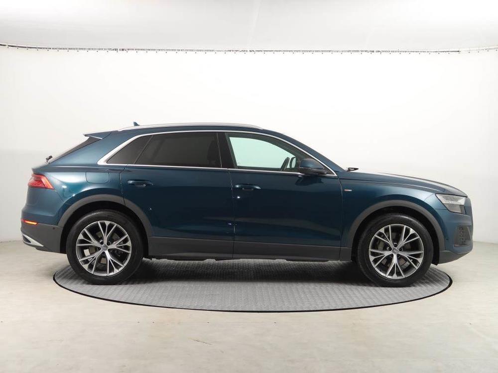 Audi Q8 50 TDI, S-Line