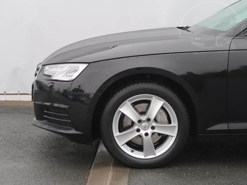 Audi A4 2.0 TDI, 4X4, Automat, Navi