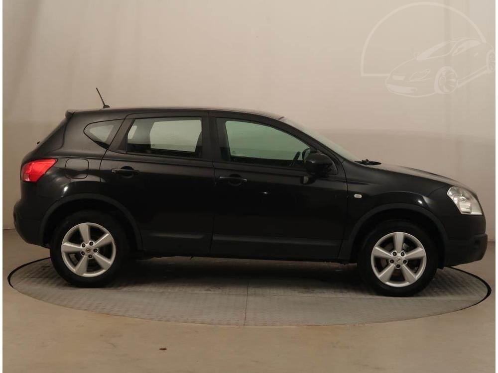 Nissan Qashqai 2.0, NOV CENA, Serv.kniha