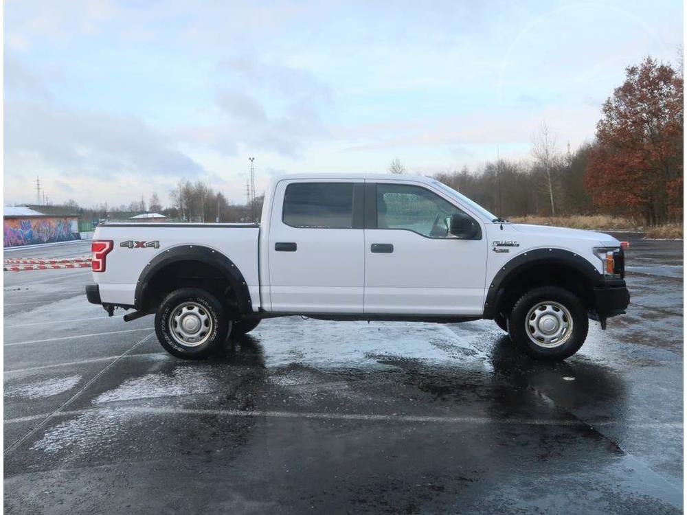 Ford F-150 5.0 V8, Nov v r, 5.0 V8