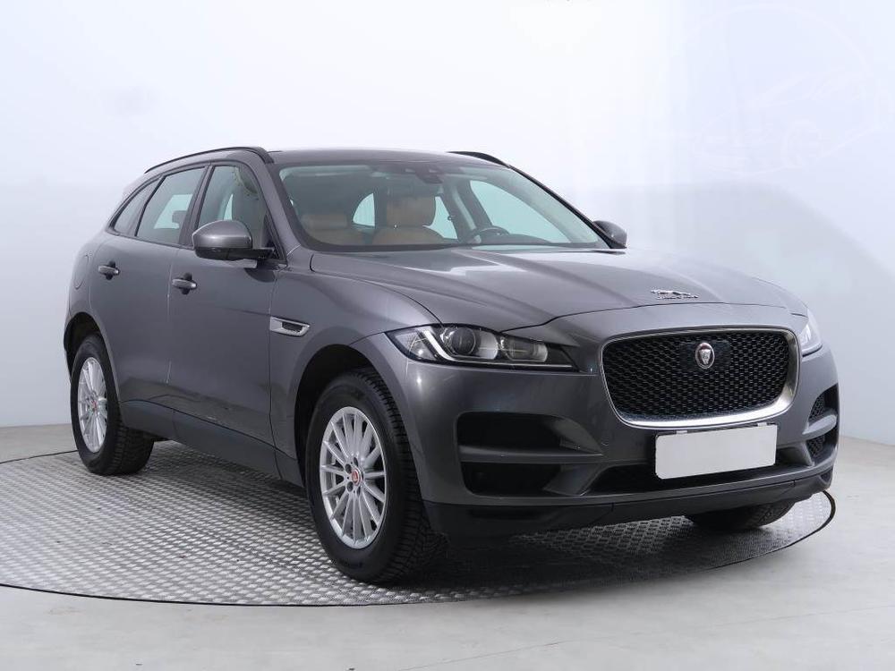 Prodm Jaguar F-Pace 20d, Automat, Ke, Navi